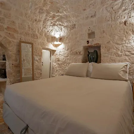 Trulli Capatosta Villa