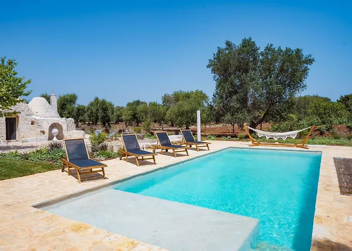 Trulli Capatosta * צ'לייה מספיקה