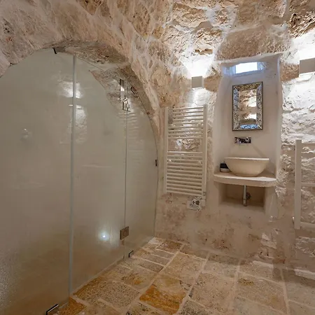 Вилла Trulli Capatosta Челье-Мессапика