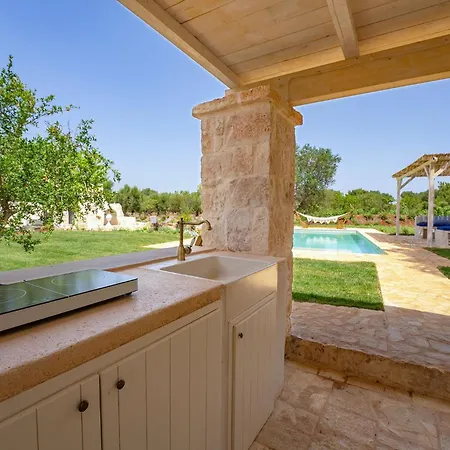 Вилла Trulli Capatosta *